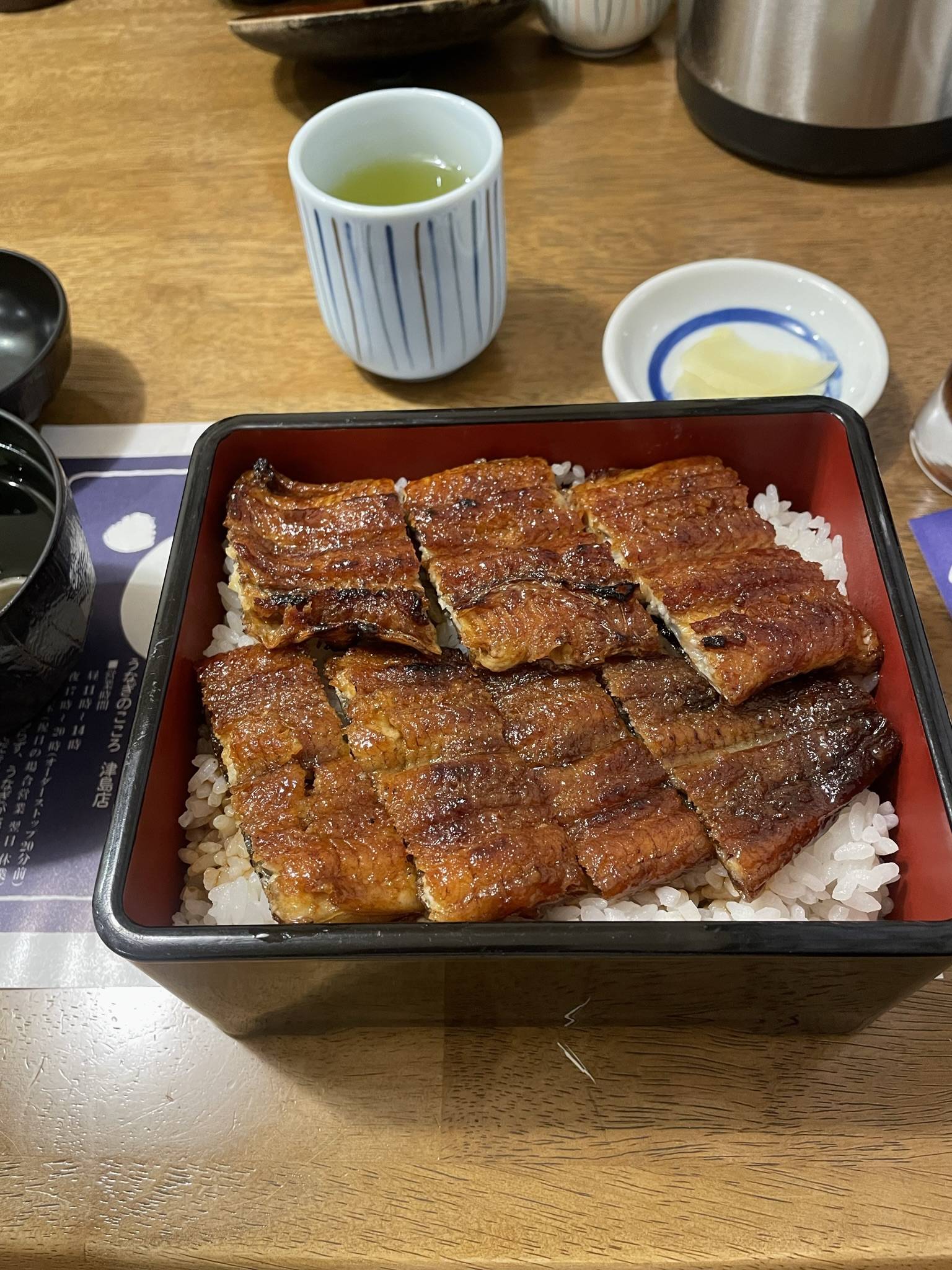 会社のみんなでうなぎを食べに行きました トラス軽金属販売 津島店のブログ 写真1