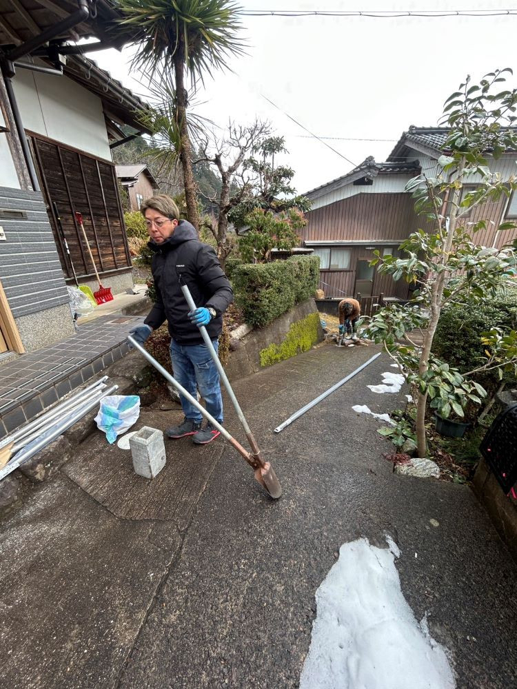 八鹿アルミ 福知山店の助成金を利用💵✨転倒防止！【手すり設置】✨の施工前の写真2