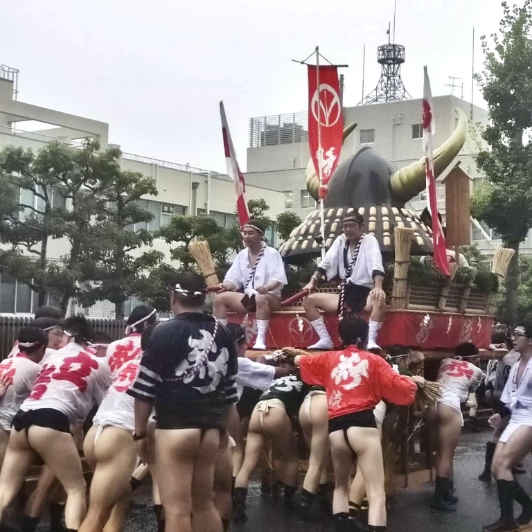 夏の風物詩　飯塚山笠！ 小林エコ建材のブログ 写真1