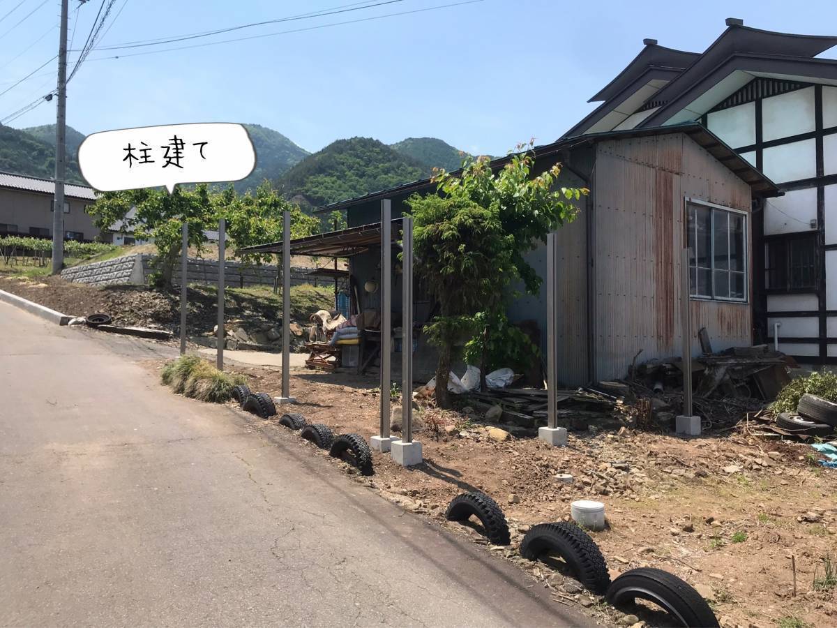 更埴トーヨー住器の植木で目隠ししてましたがアルミフェンスにしたいとのご希望(千曲市)の施工前の写真2