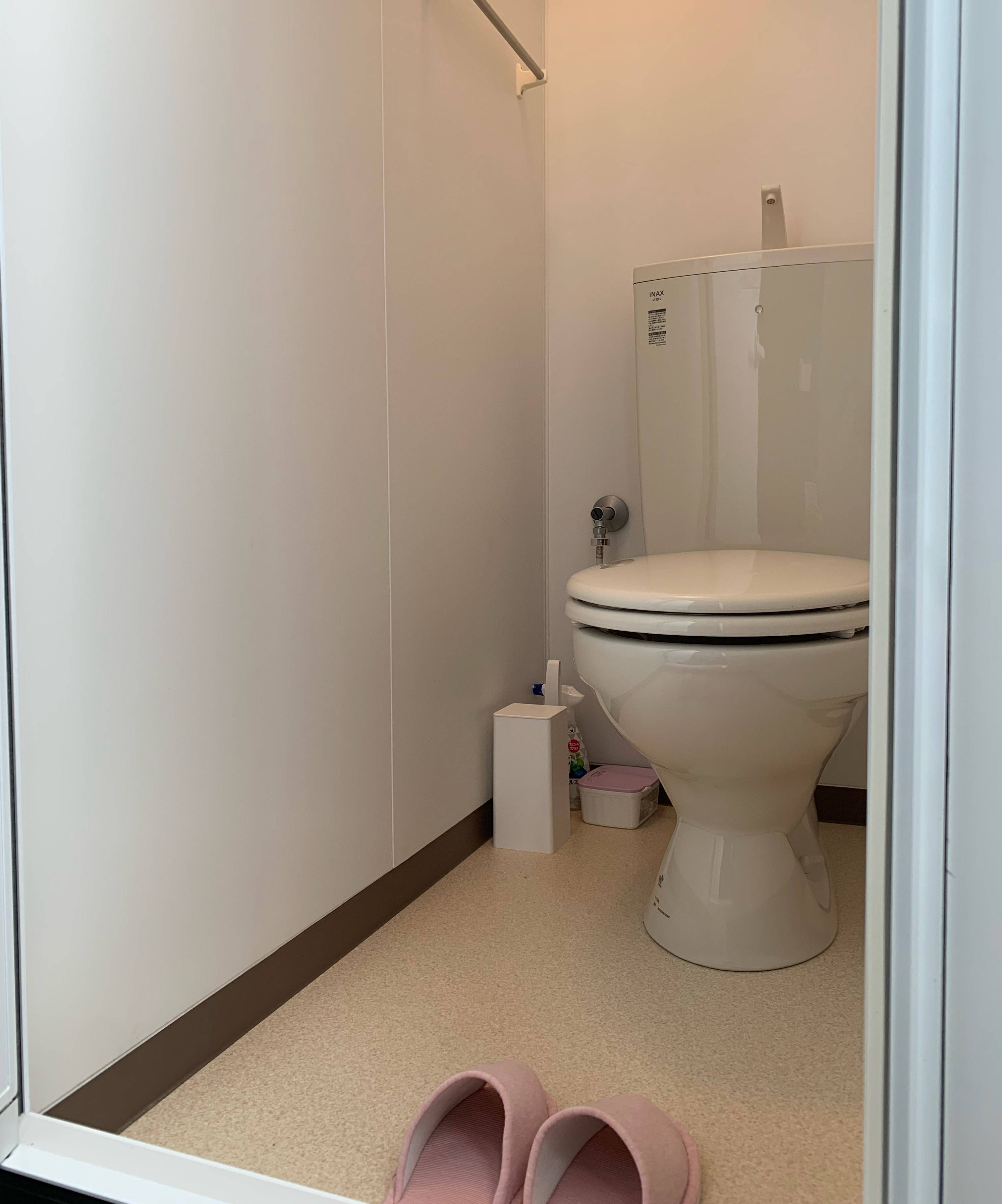 弊社のおトイレ事情…暴露しちゃいます(笑) 大木建装硝子のブログ 写真1