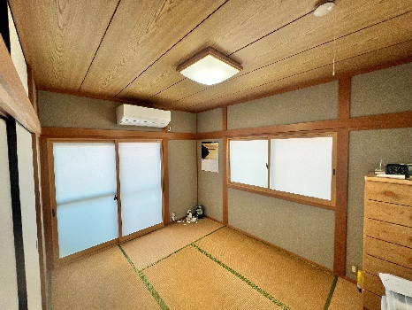 作州トーヨー住器の内窓（インプラス）の取付工事の施工後の写真1