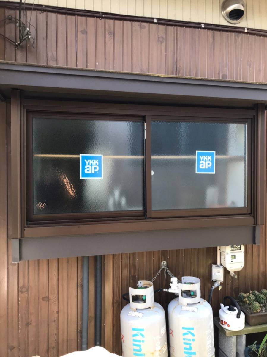 海老名トーヨー住器の2023.06.19海老名市　窓リフォーム施工例「YKKマドリモ」「YKKラチス面格子」の施工後の写真1