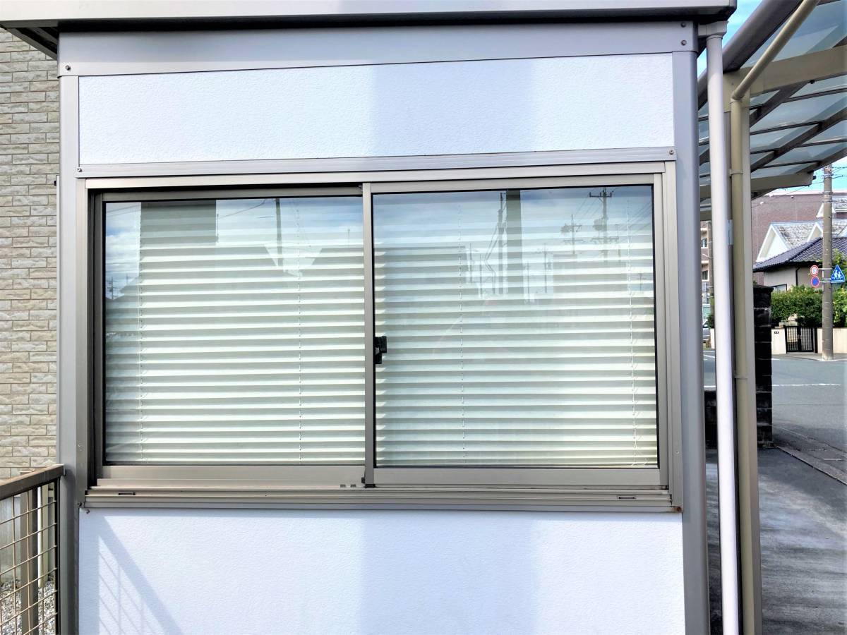 杉山トーヨー住器の面格子取付の施工前の写真1