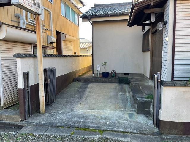 十倉トーヨー住器の伸縮門扉の交換の施工前の写真1