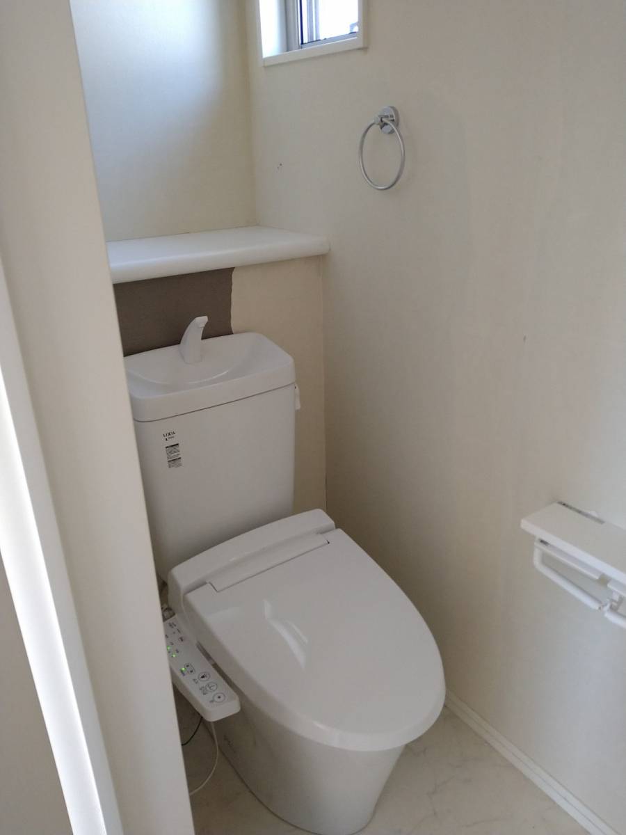 杉戸ウインドトーヨー住器のトイレ交換もお任せください！の施工前の写真2