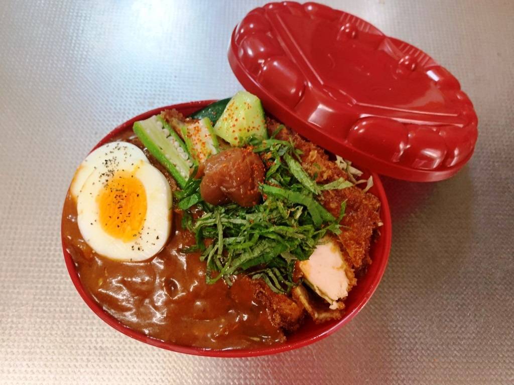 岡山県名物「おかやまデミかつ丼」 ミヤザキトーヨー住器のブログ 写真5