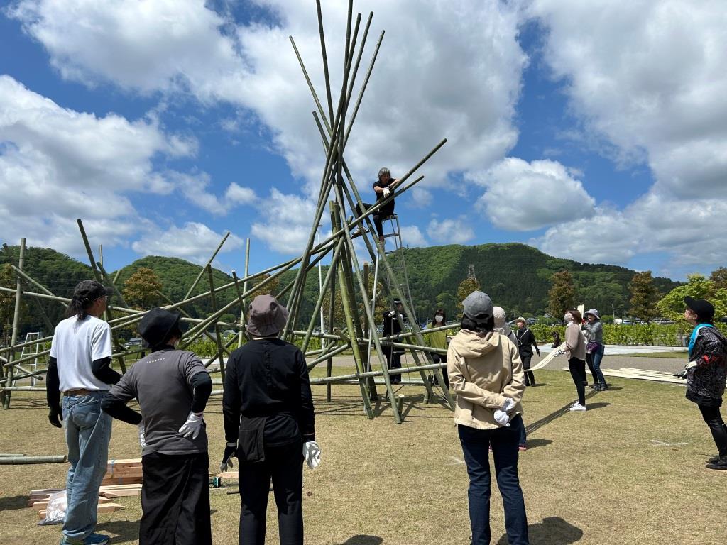 草月福井県支部いけばな展 ミヤザキトーヨー住器のブログ 写真2