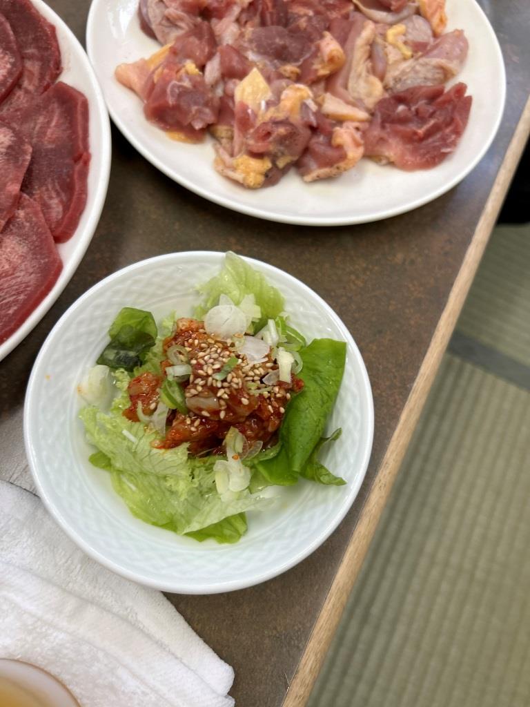 お友達に是非紹介したかったので地元の焼き肉屋「はし本」サン行く ミヤザキトーヨー住器のブログ 写真4