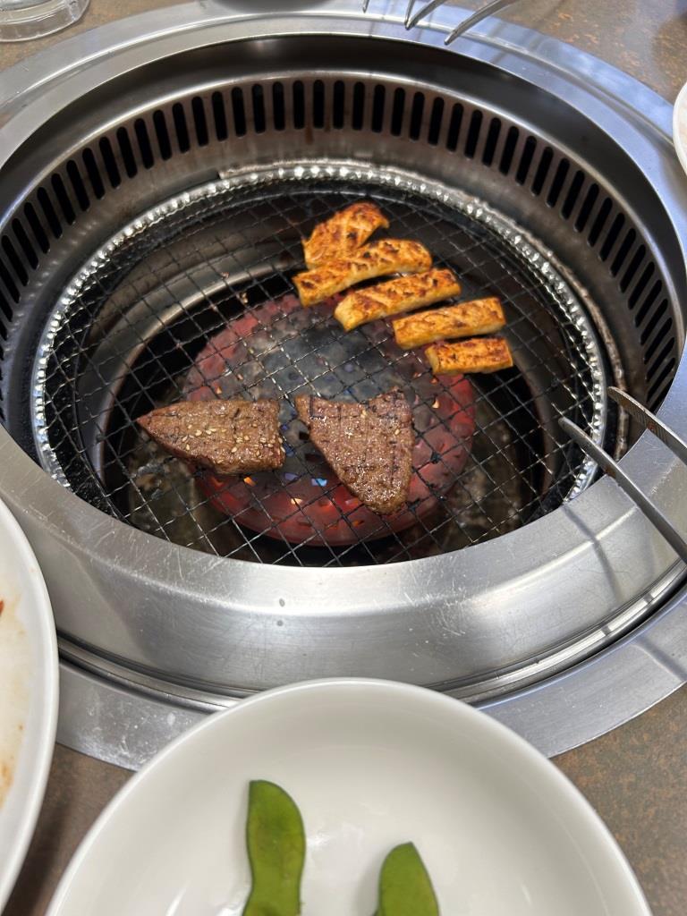 お友達に是非紹介したかったので地元の焼き肉屋「はし本」サン行く ミヤザキトーヨー住器のブログ 写真9