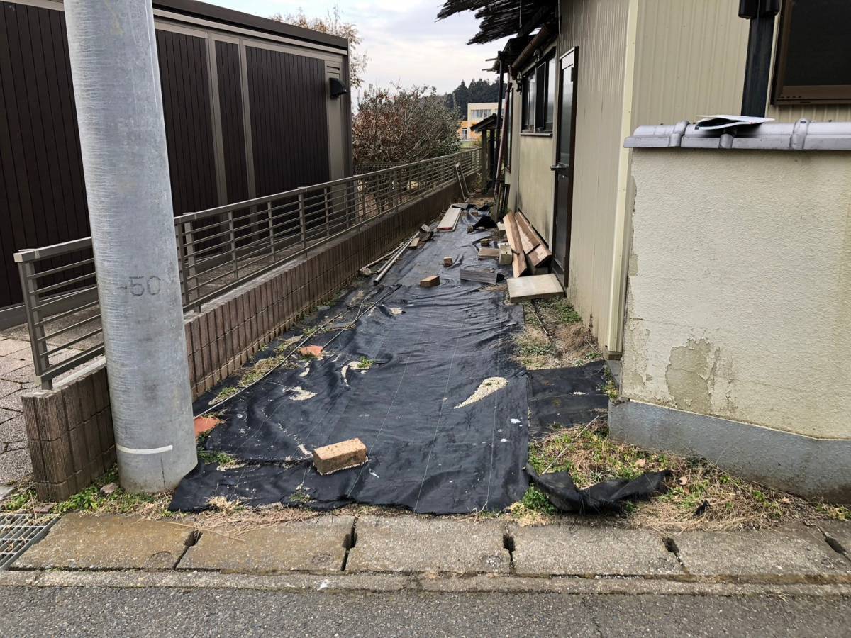 常陸トーヨー住器の【東海村】門扉取付工事　◎防犯対策してますか？！の施工前の写真1