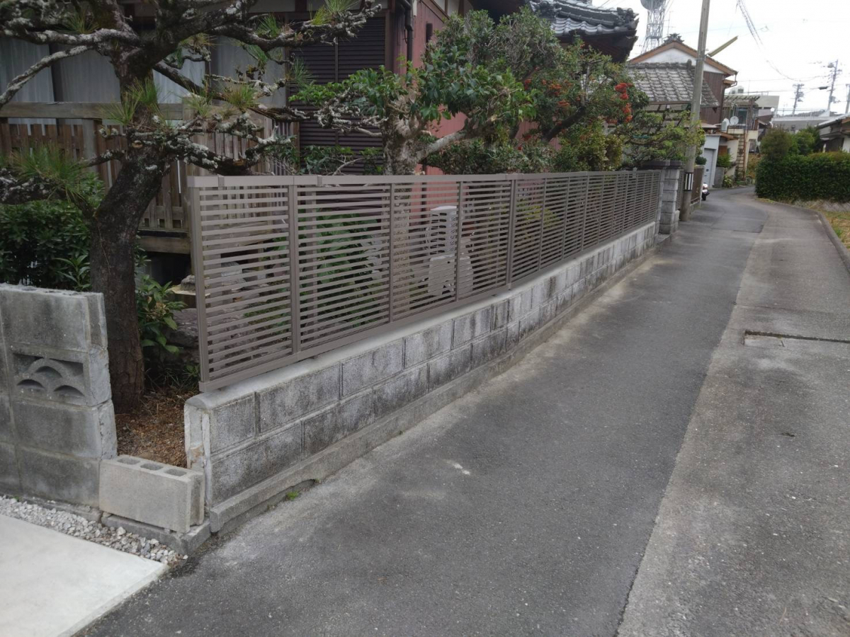 松本トーヨー住器の愛南町　フェンス工事の施工後の写真1