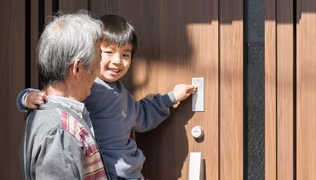 粕谷の埼玉県久喜市【玄関ドアリフォーム】引戸を片開ドアにリフォームしましたの施工事例詳細写真2