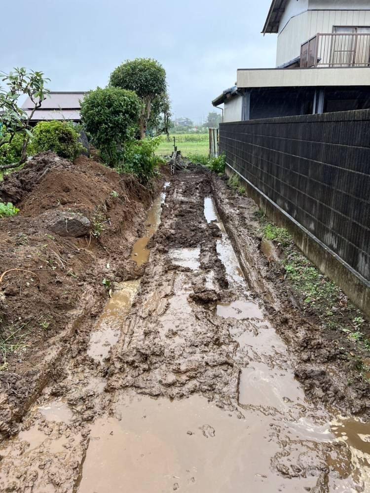 小島サッシトーヨー住器のつくば市　U様邸ブロック+フェンス工事を行いました！の施工前の写真2