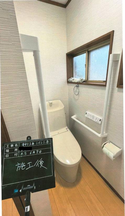 小島サッシトーヨー住器のトイレと廊下をイメージチェンジ！！リフォーム工事のご紹介です😊の施工後の写真2