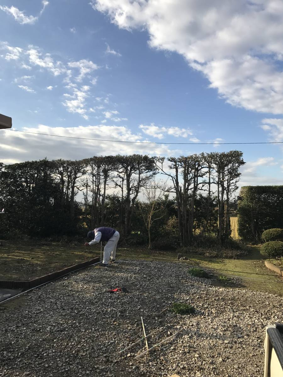 小島サッシトーヨー住器の坂東市M様邸　カーポート（車用屋根）工事の施工前の写真1