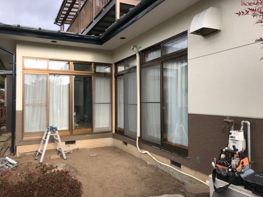 NCCトーヨー住器 諏訪店のサンルームを設置しました！の施工前の写真1