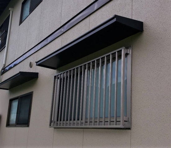 ワタナベトーヨー住器の【リプラス】カバー工法施工事例写真1