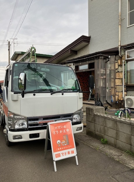 三幸トーヨー住器の古くなった玄関引戸をなんとかしたい！の施工前の写真3