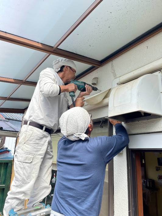 土佐トーヨー住器のスタイルシェードで夏の日差しもやわらかにの施工前の写真2