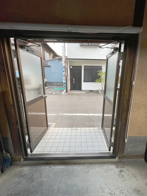 スリースターの引戸が大胆イメチェン！ 京都市南区K様邸の施工後の写真3