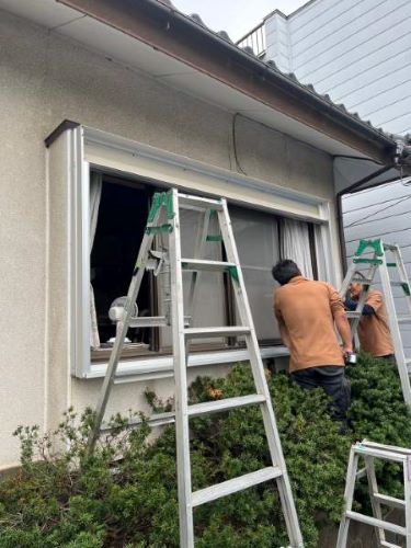 まどありー。本庄本店の埼玉県本庄市　1dayリフォーム　ｼｬｯﾀｰ設置の施工前の写真3