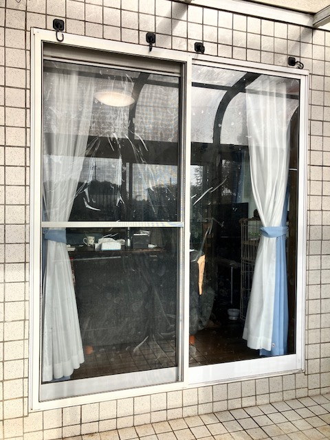 相川スリーエフ 八街店の防犯対策で重要なのは窓とドア！！の施工前の写真2