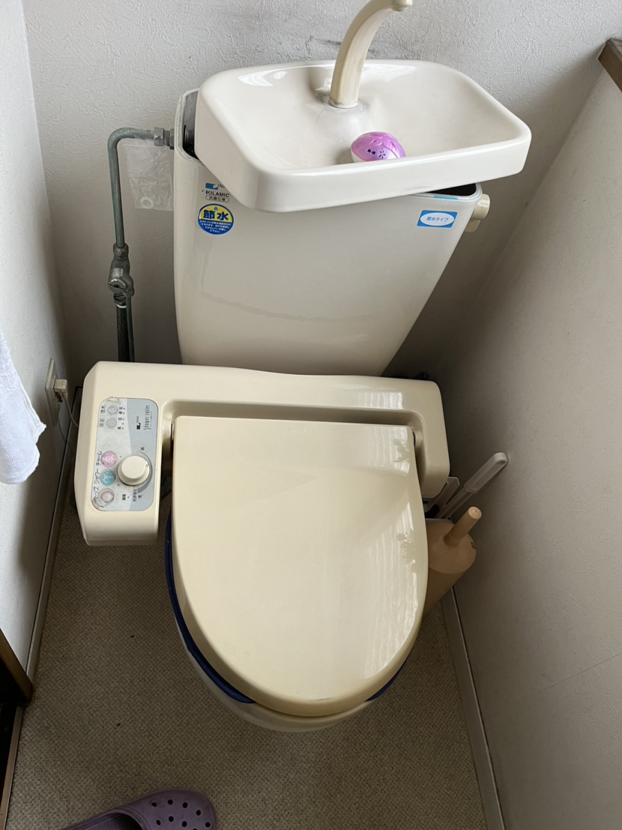 エスエヌジー高松のトイレリフォームの施工前の写真1