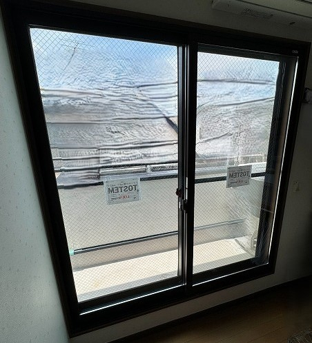 そうぶwindow&doorの【江戸川区】先進的窓リノベ補助金（rebate）：434,000円　内窓（インプラス）取付工事の施工後の写真1