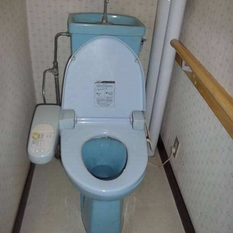 住まいの工事屋さんの便器の交換しました。の施工前の写真1