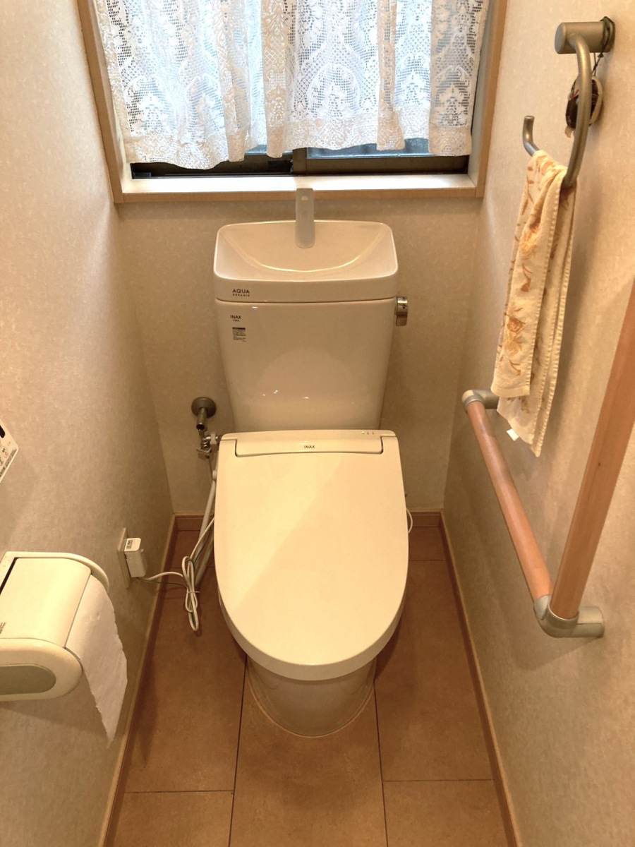 秀和の新しいトイレに変えたいの施工後の写真1