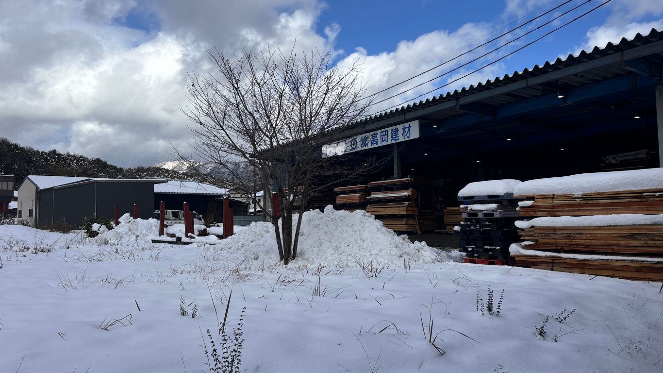 雪が降りました！！☃ 高岡建材 天橋立店のブログ 写真1