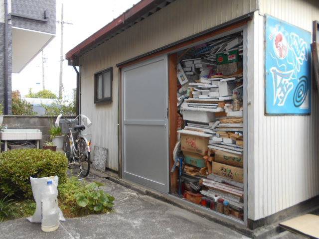 サッシセンターフジイ 名古屋西店の物置／入口引戸／取替工事／あま市の施工後の写真1