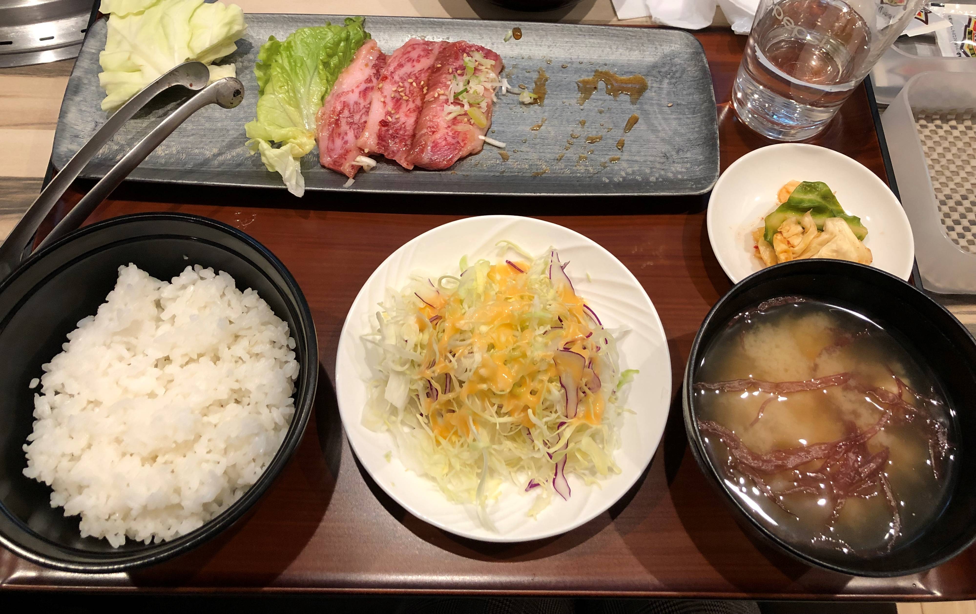 焼肉ランチ🍖🥩 鎌田トーヨー住器のブログ 写真2