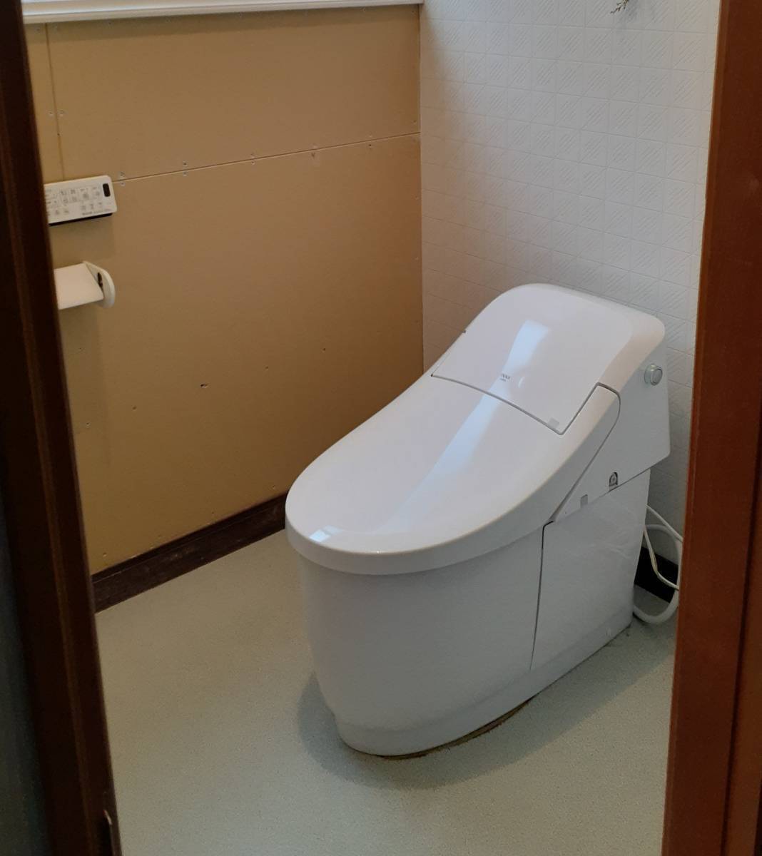 鎌田トーヨー住器の【藤崎町】凍結で故障(>_<)トイレ取り替えました！の施工後の写真1