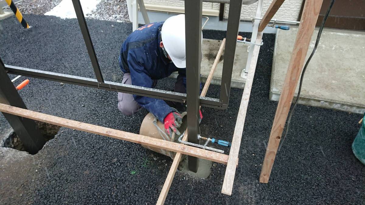 FBT新白河店の白河市　雨の日も雪の日も安心！　サイクルポート　の施工前の写真1