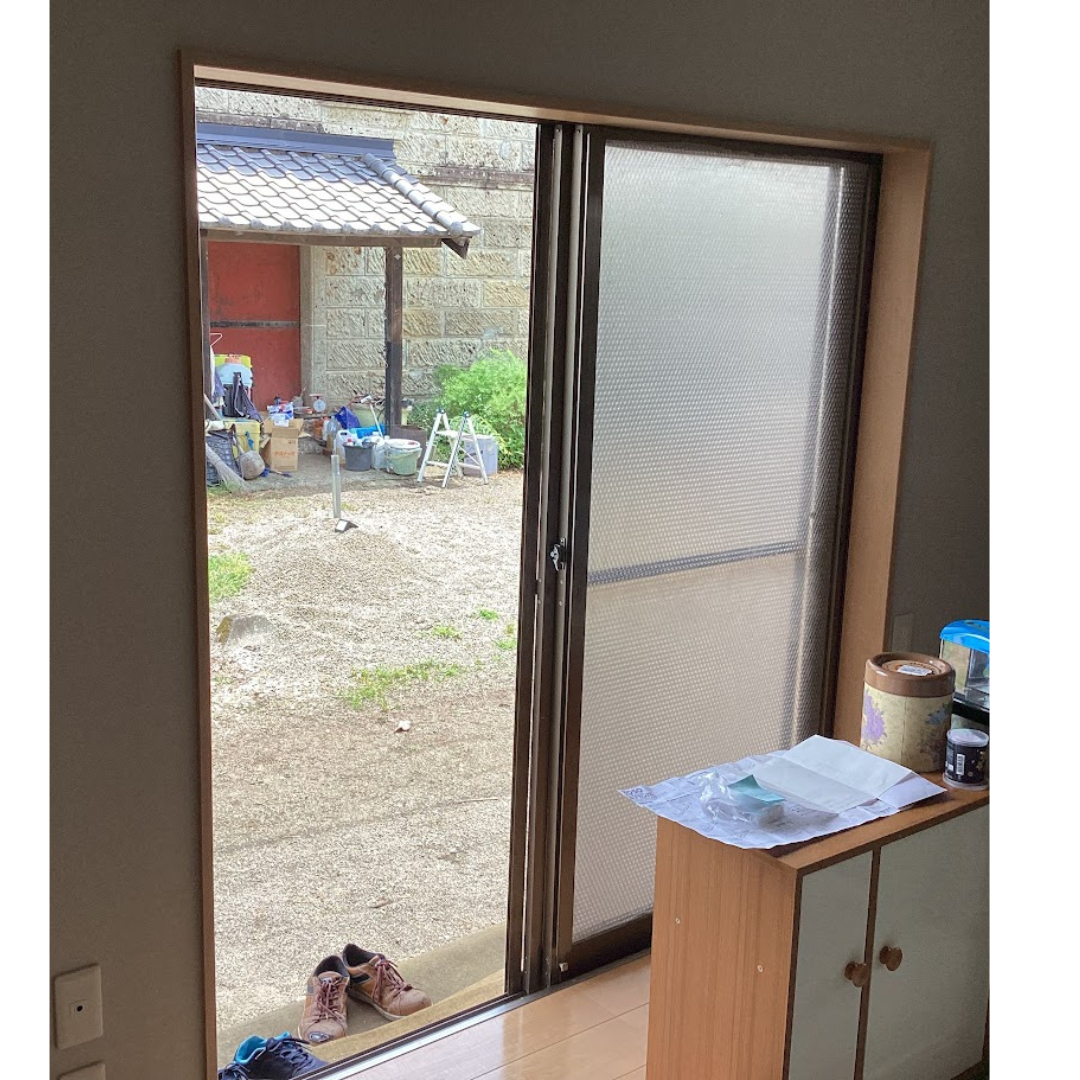 茂木トーヨー住器　茂木の夏はエアコンの効きの違いを実感！内窓取付工事ですの施工前の写真2