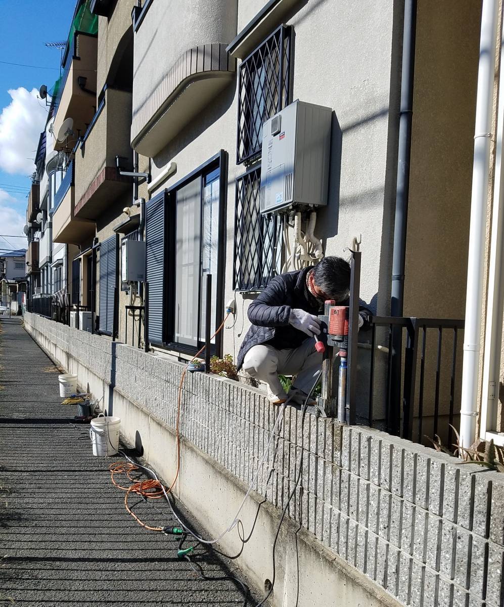 共栄アルミトーヨー住器の台風によるフェンス破損の交換の施工前の写真1