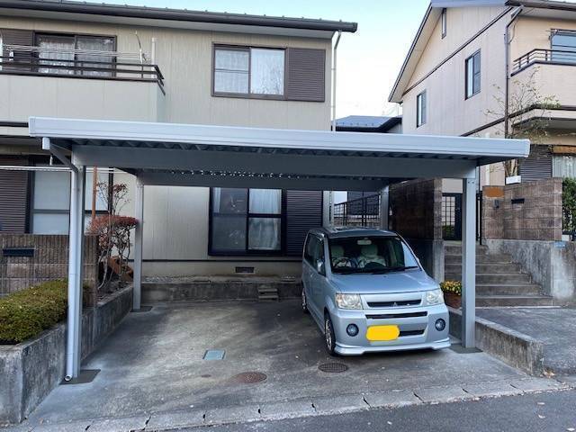 大角屋トーヨー住器の雪・風に強い！！！　折板屋根『カーポートSW』　🚙🚙の施工後の写真1