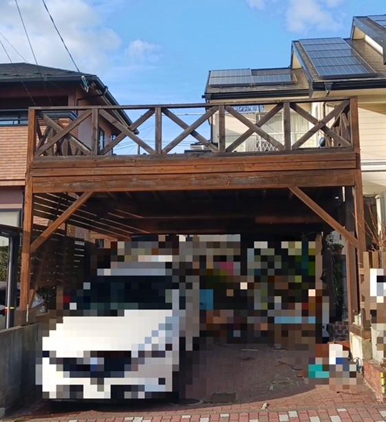 ダイカクヤ 仙台の雨・風に強い折板カーポート『カーポートSW』工事　2台用　仙台市の施工前の写真1