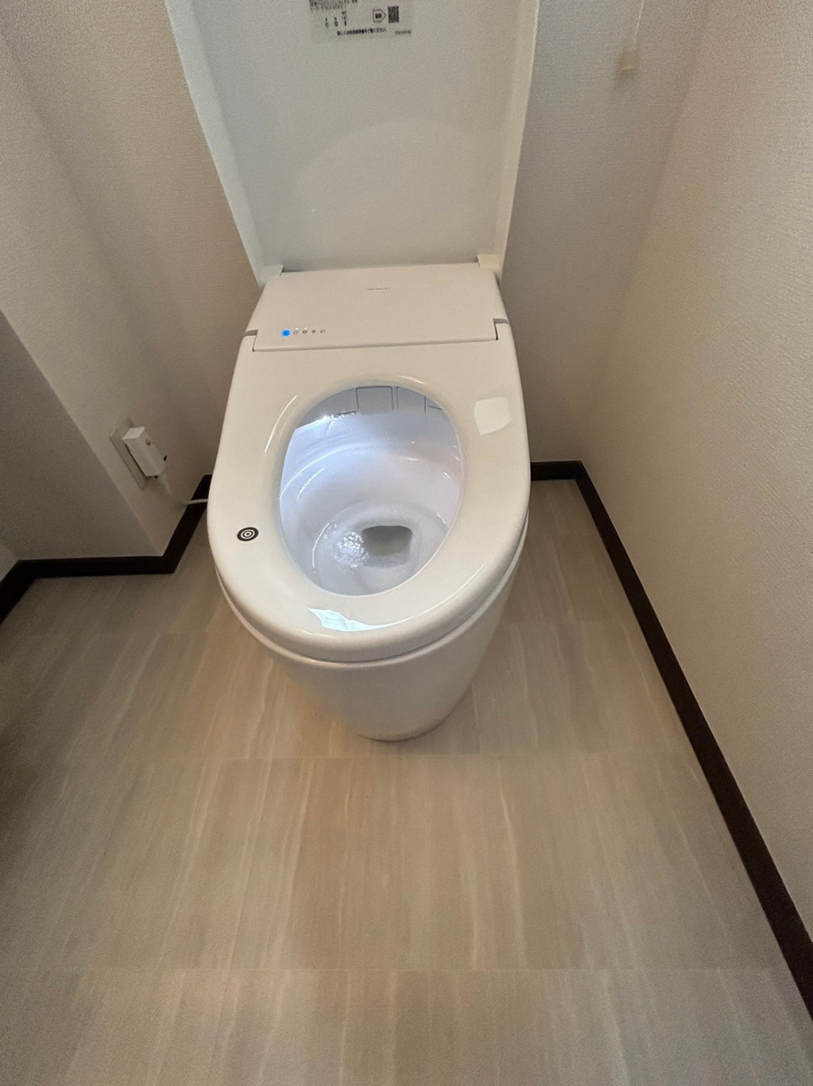 おさだガラスのトイレを快適に！！の施工後の写真3