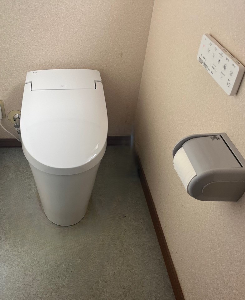 おさだガラスの快適トイレ空間に改修！の施工後の写真1