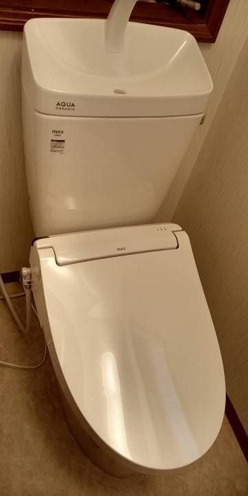 海南トーヨー住器のトイレ改修工事（和歌山市）の施工後の写真1